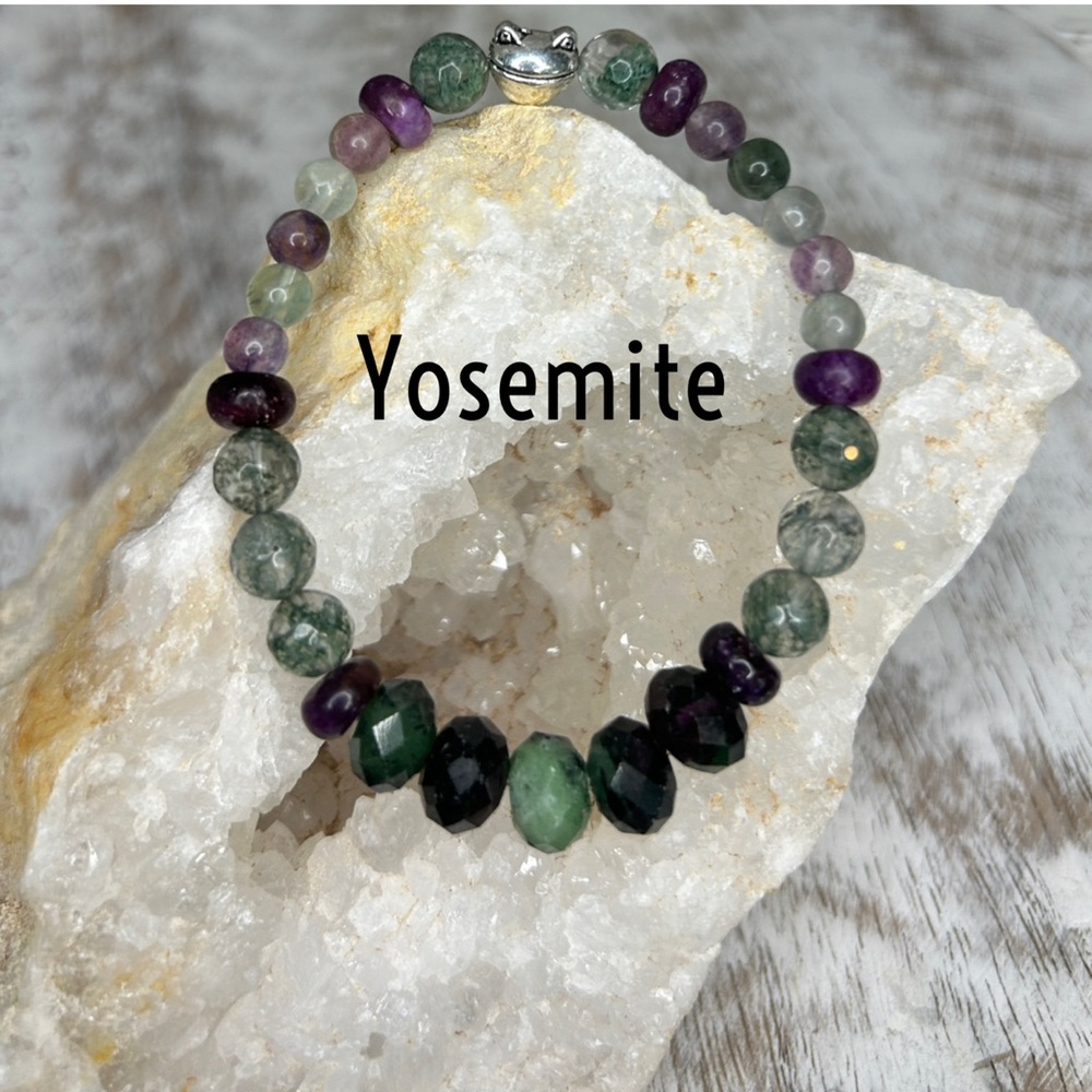 Gemstone beaded bracelet